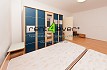 Pronájem bytu, Radlice, Na Farkáně, 2+1, 45 m2, cihla, sklep, zahrada, částečně zařízený, Rent4Ever.cz