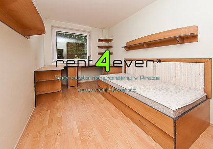 Pronájem bytu, Žižkov, V kapslovně, 4+kk, 122 m2, novostavba, 2x terasa, výtah, částečně zařízený, Rent4Ever.cz