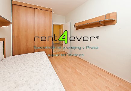 Pronájem bytu, Žižkov, V kapslovně, 4+kk, 122 m2, novostavba, 2x terasa, výtah, částečně zařízený, Rent4Ever.cz