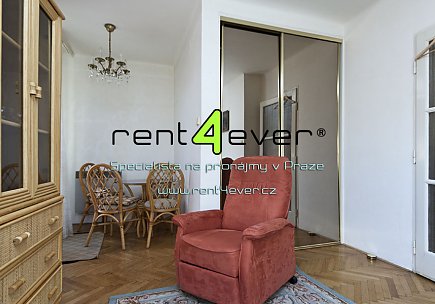 Pronájem bytu, Vinohrady, Hradecká, byt 1+kk , 27 m2, cihla, terasa, výtah, vybavený, Rent4Ever.cz