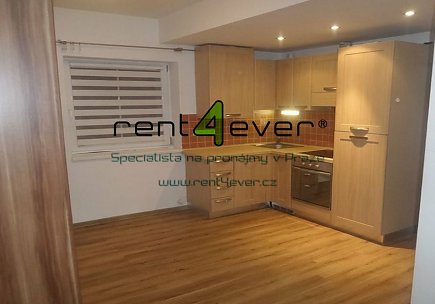 Pronájem bytu, Lipence, Josefa Houdka, 3+kk, 50 m2, novostavba, zahrada, garáž, částečně zařízený, Rent4Ever.cz
