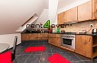 Pronájem bytu, Smíchov, Na Doubkové, 1+1, 63 m2, cihla, zahrada, garáž, nezařízený, Rent4Ever.cz