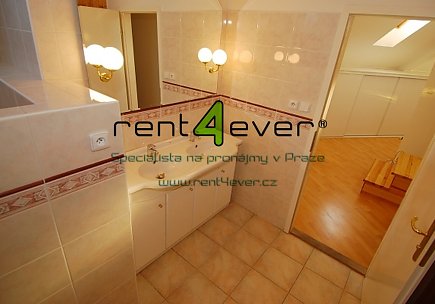 Pronájem bytu, Nusle, Svatoslavova, mezonetový 6+kk, 354 m2, cihla, balkon, 2x terasa, nezařízený, Rent4Ever.cz
