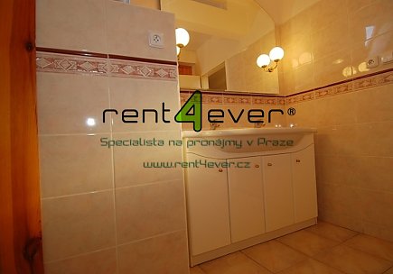 Pronájem bytu, Nusle, Svatoslavova, mezonetový 6+kk, 354 m2, cihla, balkon, 2x terasa, nezařízený, Rent4Ever.cz