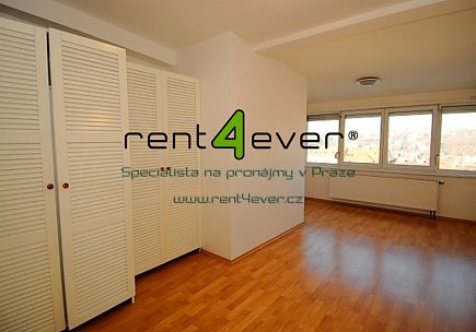 Pronájem bytu, Nusle, Svatoslavova, mezonetový 6+kk, 354 m2, cihla, balkon, 2x terasa, nezařízený, Rent4Ever.cz