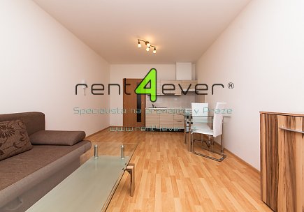 Pronájem bytu, Metro C Ládví, 1+kk, 27 m2, novostavba, sklep, výtah, bezbariérový, zařízený, Rent4Ever.cz