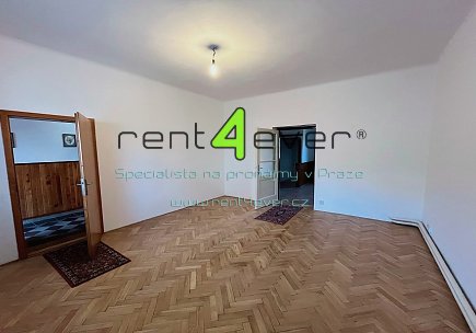 Pronájem bytu, Hlubočepy, Chotečská, 1+1 v RD, 45 m2, po rekonstrukci, částečně zařízený nábytkem, Rent4Ever.cz