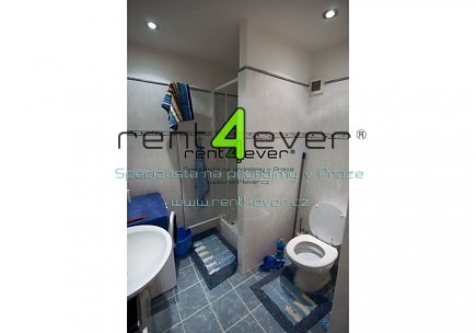 Pronájem bytu, Šestajovice, Komenského, mezonet, 2+kk, 44 m2, novostavba, částečně zařízený, Rent4Ever.cz