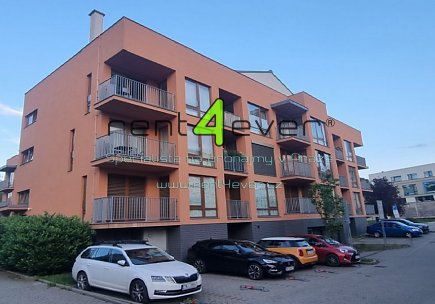 Pronájem bytu, Říčany, Na Fialce, 1+kk, 46 m2, novostavba, terasa, výtah, šatna, částečně zařízený, Rent4Ever.cz