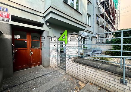 Pronájem bytu, Vršovice, Moskevská, byt 3+kk, 75.3 m2, po celkové rekonstrukci, nezařízený, Rent4Ever.cz