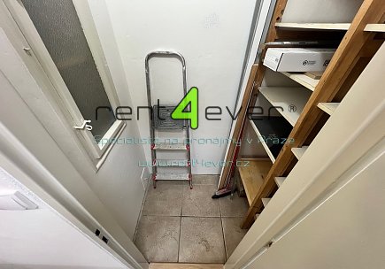 Pronájem bytu, Vršovice, Moskevská, byt 3+kk, 75.3 m2, po celkové rekonstrukci, nezařízený, Rent4Ever.cz