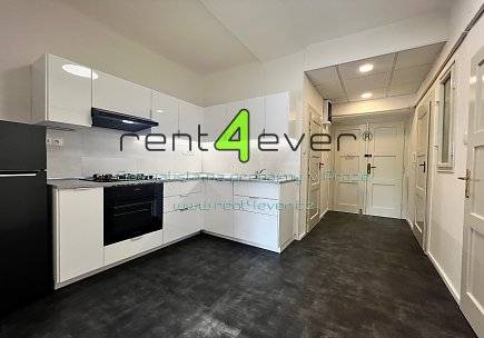 Pronájem bytu, Vršovice, Moskevská, byt 3+kk, 75.3 m2, po celkové rekonstrukci, nezařízený, Rent4Ever.cz