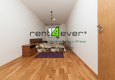 Pronájem bytu, Háje, Stříbrského, 2+kk, 60 m2, novostavba, balkon, komora, výtah, garáž, zařízený, Rent4Ever.cz