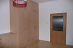 Pronájem bytu, Strašnice, V olšinách, byt 2+kk, 46 m2, cihla, společný balkon, částečně vybavený , Rent4Ever.cz