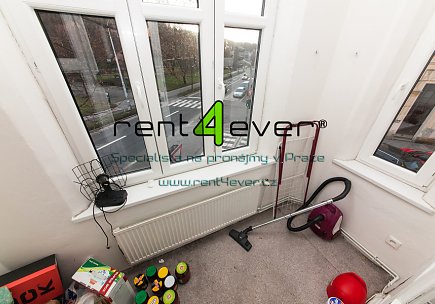 Pronájem bytu, Košíře, Brožíkova, 2+1, 70 m2, lodžie, sklep, komora, nezařízený, Rent4Ever.cz