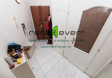 Pronájem bytu, Košíře, Brožíkova, 2+1, 70 m2, lodžie, sklep, komora, nezařízený, Rent4Ever.cz
