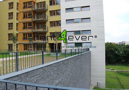 Pronájem bytu, Vokovice, K Červenému vrchu, byt 1+kk, 75 m2, novostavba, částečně zařízený nábytkem, Rent4Ever.cz