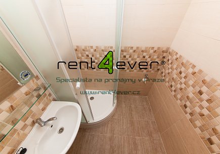 Pronájem bytu, Záběhlice, Púchovská, 2+1, 54 m2, cihla, balkon, sklep, částečně zařízený, Rent4Ever.cz