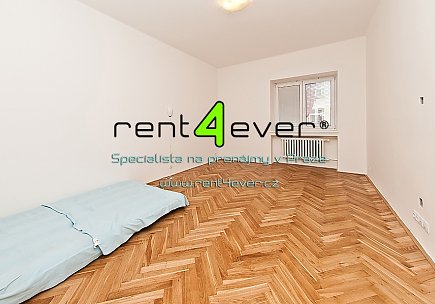 Pronájem bytu, Žižkov, Basilejské náměstí, byt 2+1, 72 m2, cihla, komora, výtah, balkon, nezařízený, Rent4Ever.cz