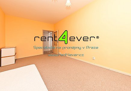 Pronájem bytu, Hlubočepy, Machatého, 2+kk, 49 m2, komora, výtah, úložné prostory, zařízený, Rent4Ever.cz