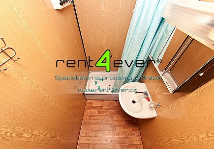 Pronájem bytu, Hlubočepy, Machatého, 2+kk, 49 m2, komora, výtah, úložné prostory, zařízený, Rent4Ever.cz