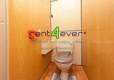 Pronájem bytu, Hlubočepy, Machatého, 2+kk, 49 m2, komora, výtah, úložné prostory, zařízený, Rent4Ever.cz