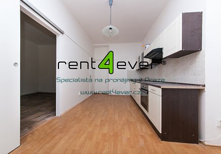 Pronájem bytu, Vršovice, Minská, 1+1, 39 m2, cihla, balkon, výtah, nezařízený, Rent4Ever.cz
