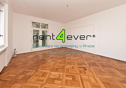 Pronájem bytu, Smíchov, Na Doubkové, 1+1, 55 m2, cihla, 2x balkon, komora, nezařízený, Rent4Ever.cz