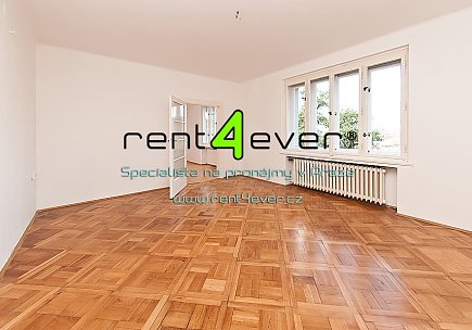 Pronájem bytu, Smíchov, Na Doubkové, 1+1, 55 m2, cihla, 2x balkon, komora, nezařízený, Rent4Ever.cz