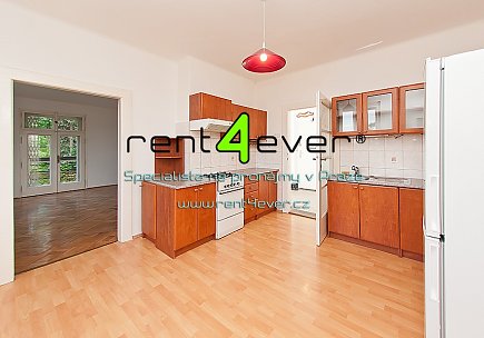 Pronájem bytu, Smíchov, Na Doubkové, 1+1, 55 m2, cihla, 2x balkon, komora, nezařízený, Rent4Ever.cz