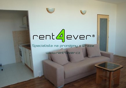Pronájem bytu, Prosek, Lovosická, 1+kk, 40 m2, lodžie, výtah, částečně zařízený, Rent4Ever.cz