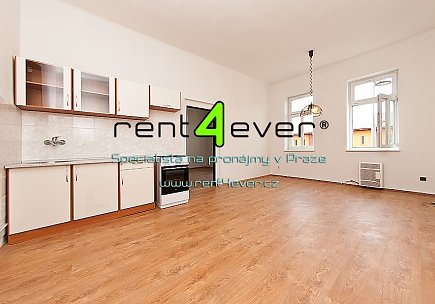 Pronájem bytu, Vysočany, Poděbradská, byt 2+kk, 54 m2, cihla, nezařízený nábytkem, Rent4Ever.cz