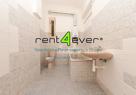 Pronájem bytu, Vysočany, Poděbradská, byt 2+kk, 54 m2, cihla, nezařízený nábytkem, Rent4Ever.cz