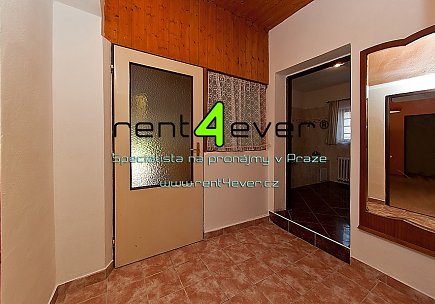 Pronájem bytu, Lipence, Jílovišťská, 3+1 v RD, 100 m2, cihla, po rekonstrukci, zahrada, zařízený, Rent4Ever.cz