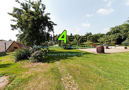 Pronájem bytu, Lipence, Jílovišťská, 3+1 v RD, 100 m2, cihla, po rekonstrukci, zahrada, zařízený, Rent4Ever.cz