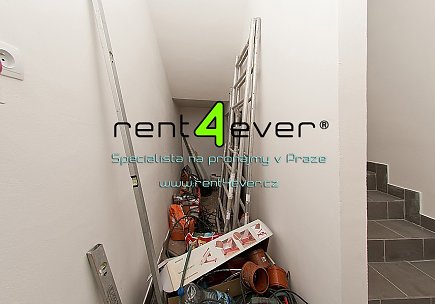 Pronájem bytu, Kunratice, Vídeňská,  4+kk v RD, 105 m2, novostavba, cihla, zahrada, nezařízený, Rent4Ever.cz