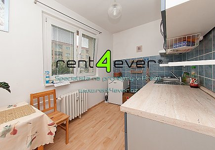 Pronájem bytu, Malešice, Plaňanská, 2+1, 57 m2, nezařízený, Rent4Ever.cz