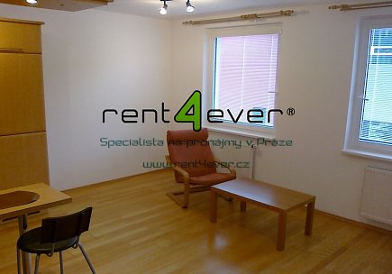 Pronájem bytu, Libeň, Kovanecká, 1+kk, 33 m2, novostavba, cihla, výtah, garáž. stání, část.zařízený, Rent4Ever.cz