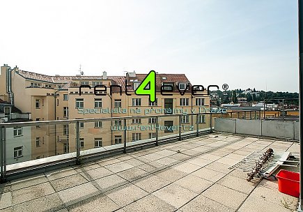 Pronájem bytu, Podolí, Podolská, mezonetový 3+kk, 72 m2, novostavba, 2x terasa, částečně zařízený, Rent4Ever.cz