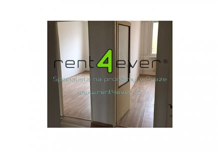 Pronájem bytu, Chodov, Konstantinova, byt 4+1, 88 m2, po rekonstrukci, balkon, výtah, nezařízený, Rent4Ever.cz