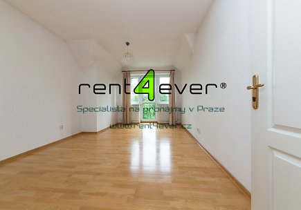 Pronájem bytu, Hodkovičky, V zátiší, 2+1 v RD, 180 m2, cihla, terasa, zahrada, půda, nezařízený, Rent4Ever.cz