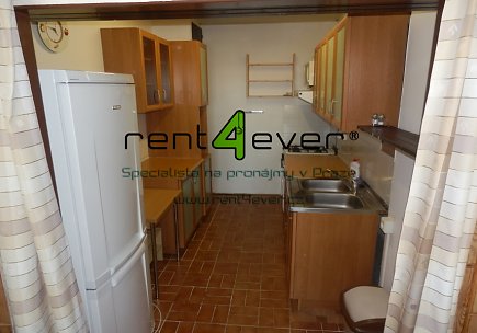 Pronájem bytu, Chodov, Křejpského, 3+kk, 68 m2, výtah, balkon, zařízený, Rent4Ever.cz