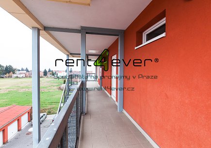 Pronájem bytu, Třeboradice, Kašeho, byt 2+kk, 64 m2, novostavba, cihla, zařízený nábytkem, Rent4Ever.cz