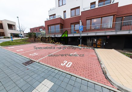 Pronájem bytu, Velká Chuchle, Hvězdářská, 2+kk, 58 m2, novostavba, cihla, garáž, balkon, zařízený, Rent4Ever.cz
