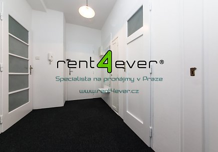 Pronájem bytu, Smíchov, Nad Popelkou, byt 3+1, 75 m2, cihla, lodžie, částečně vybavený nábytkem, Rent4Ever.cz