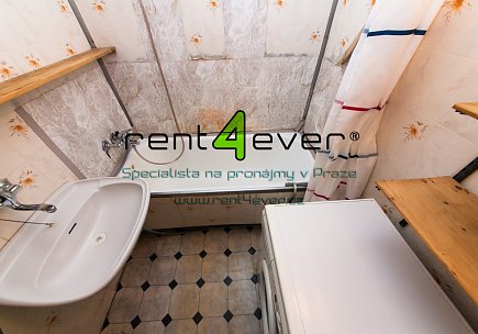 Pronájem bytu, Smíchov, Pod Hybšmankou, 3+1, 78 m2, výtah, částečně zařízený, Rent4Ever.cz