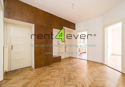 Pronájem bytu, Bubeneč, Jugoslávských partyzánů, 3+1, 112 m2, cihla, 2x balkon, sklep, nezařízený , Rent4Ever.cz