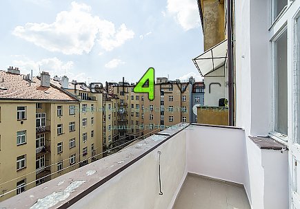 Pronájem bytu, Bubeneč, Jugoslávských partyzánů, 3+1, 112 m2, cihla, 2x balkon, sklep, nezařízený , Rent4Ever.cz