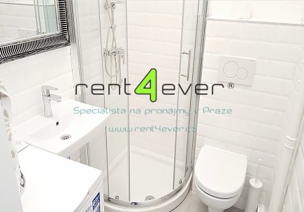 Pronájem bytu, Vinohrady, Sobotecká, byt 1+kk, 21 m2, cihla, po rekonstrukci, zařízený, Rent4Ever.cz