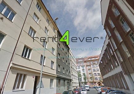 Pronájem bytu, Vinohrady, Sobotecká, byt 1+kk, 21 m2, cihla, po rekonstrukci, zařízený, Rent4Ever.cz